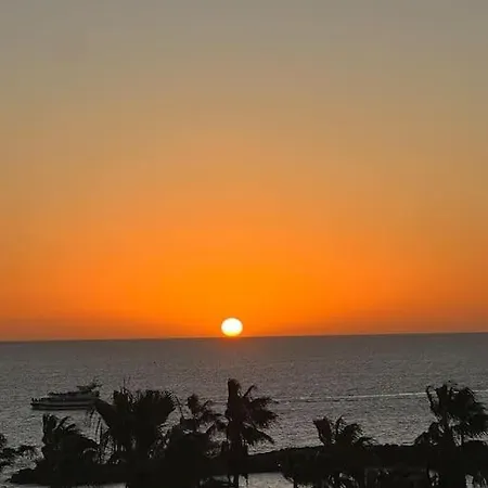 Altamira Apartment-vista Gomera-playa Del Duque Апартаменты *